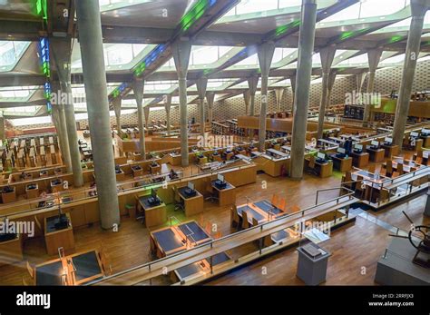 Il Progetto Bibliotheca Alexandrina: Un Rinascimento Culturale Nel Cuore dell'Antica Civiltà